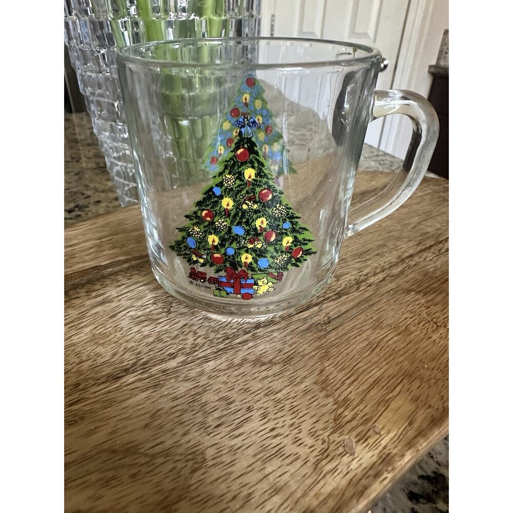 Vintage Mug Christmas Tree Luminarc Clear Glass USA Holiday Seasonal Cup 8 10 oz